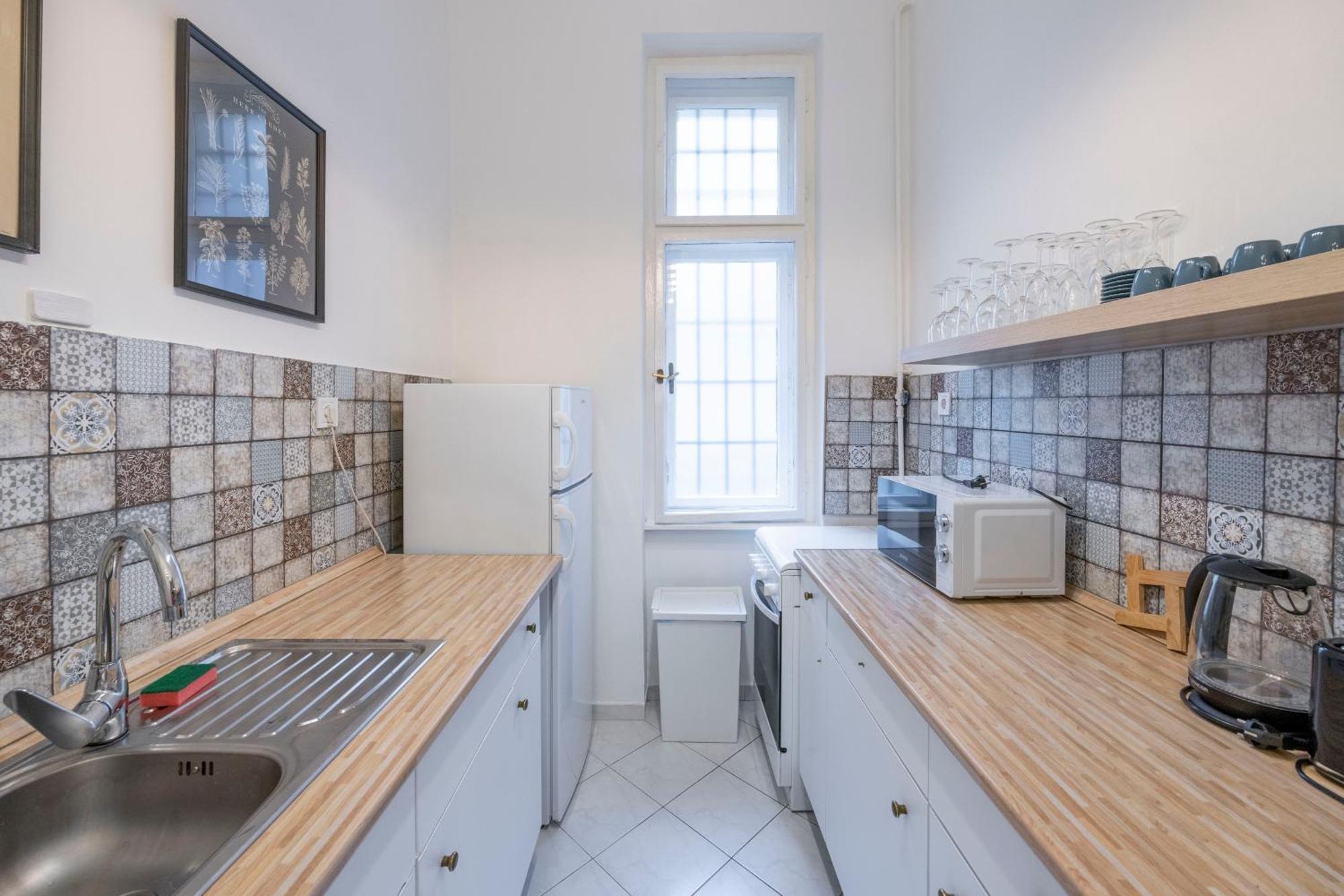 Apartment Kiraly 51 *